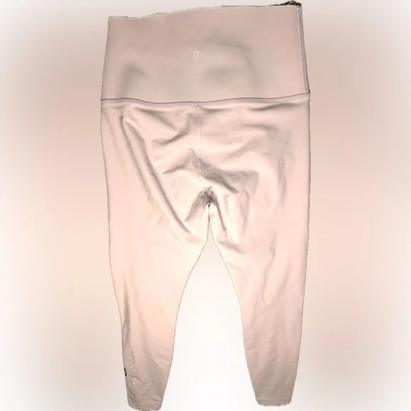 Peloton Woman’s Lt Gray Leggings Small NWOT - Picture 6 of 6